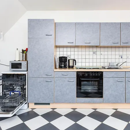 Appartement Lee Im Haus Nemo Am Tief Neuharlingersiel